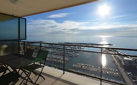 Apartamento Sobre El Puerto